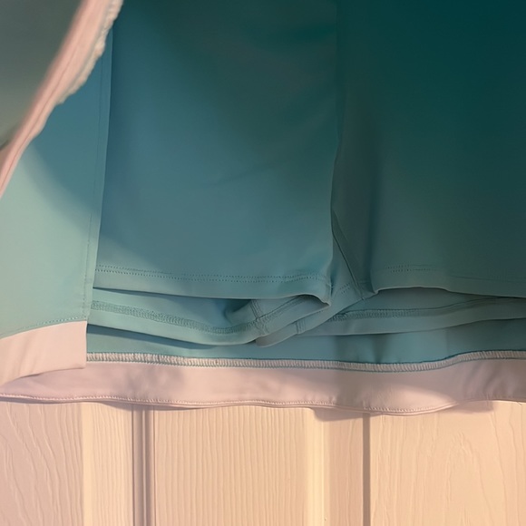 Champion Activewear skirt - Picture 2 of 7